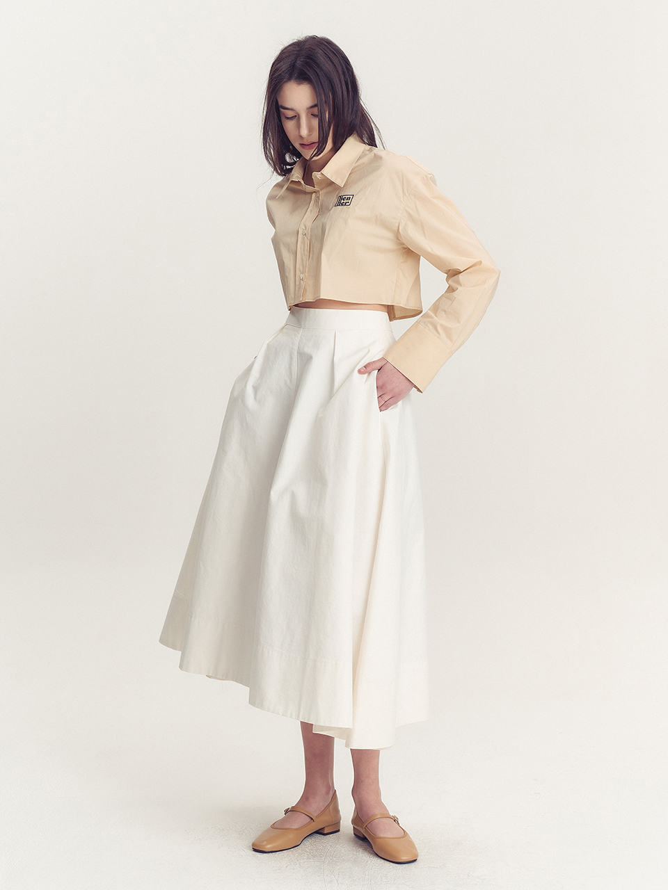 PRE-ORDER) Shiv skirt - White 8th reorder scheduled to be delivered on June 19th